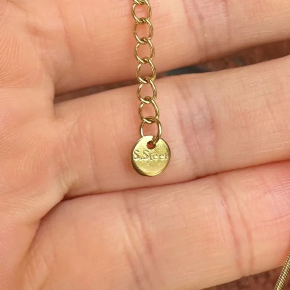 Famous Drop Stainless Steel 18K Gold Plated Water Drop Necklace - Picture 5 of 12